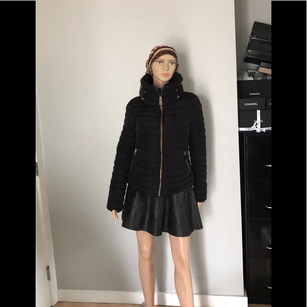 Zara warm black jacket new size L